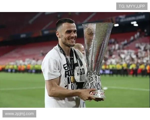 意媒称科斯蒂奇同意加盟米兰