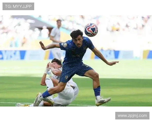 拉莫斯伯纳乌观战皇马本菲卡欧冠 拉莫斯伯纳乌观战皇马本菲卡欧冠